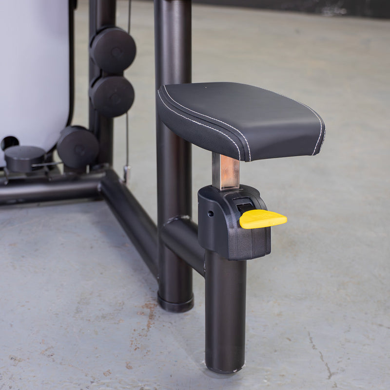 Muscle D Fitness Vogue Pec Deck / Rear Delt Machine